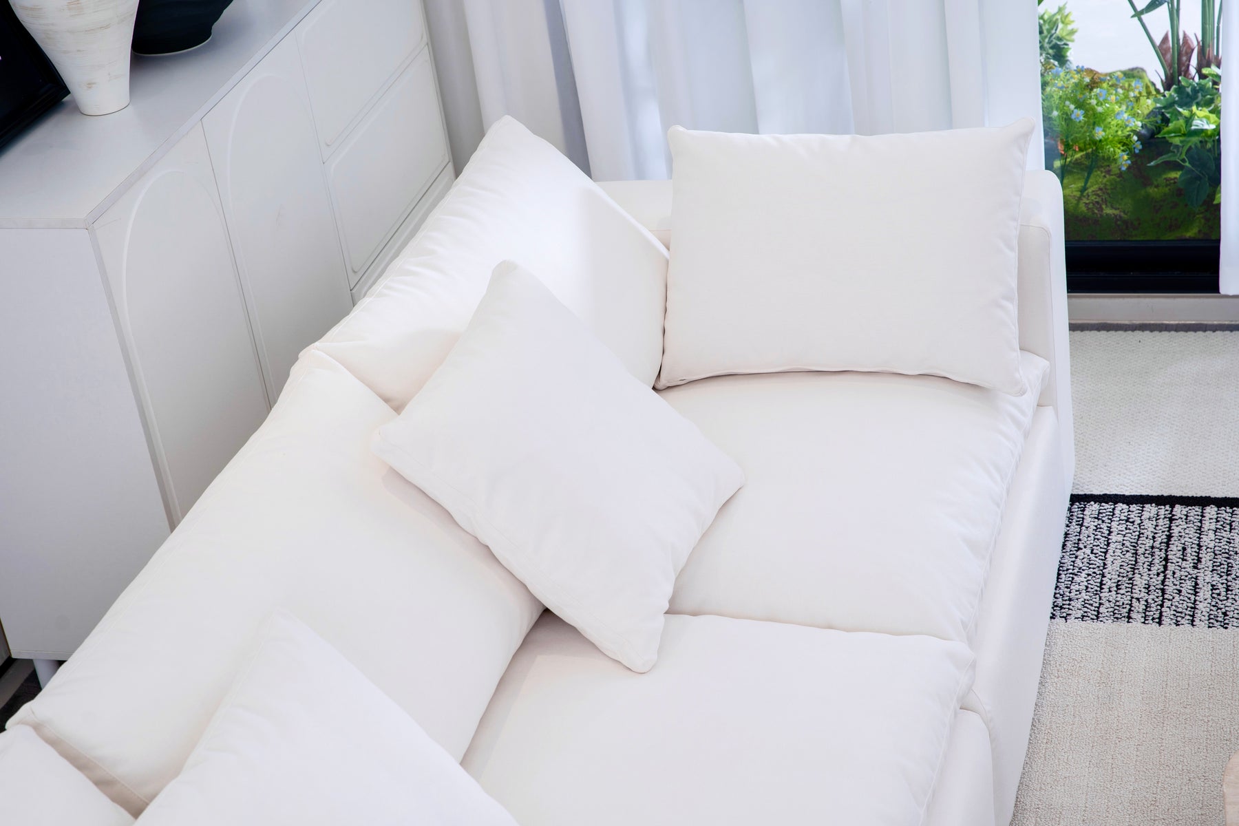 CL006 - Cloud 3 Seater SOFA