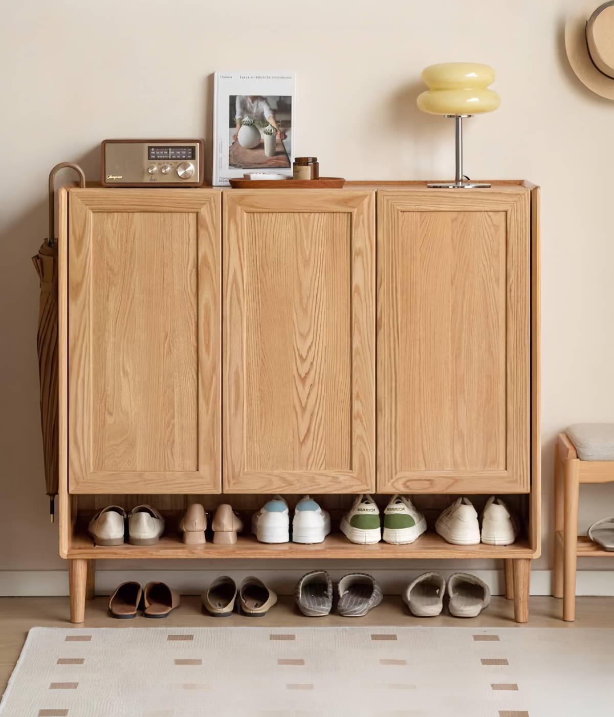 Oak three-door shoe cabinet + disinfection module accessory YS-051907