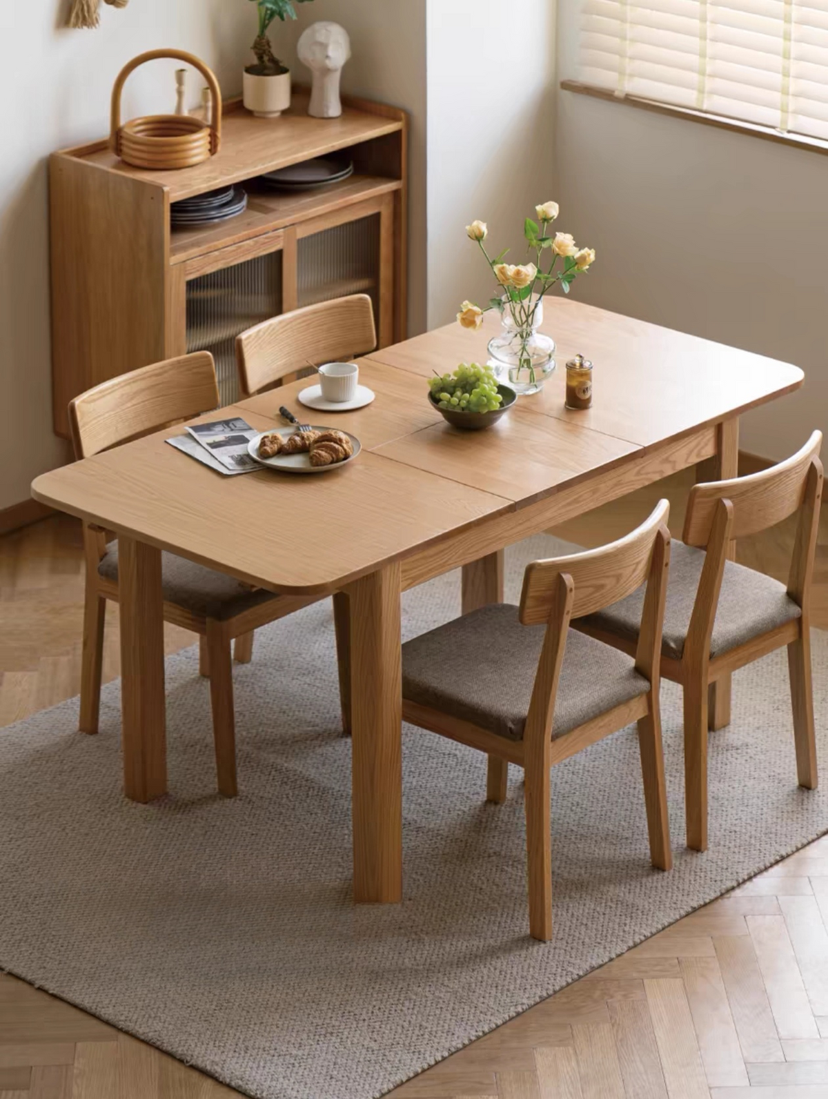 Solid wood extendable dining table FS-YS061164
